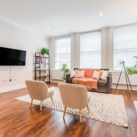 Be London - The Soho Residences Екстериор снимка