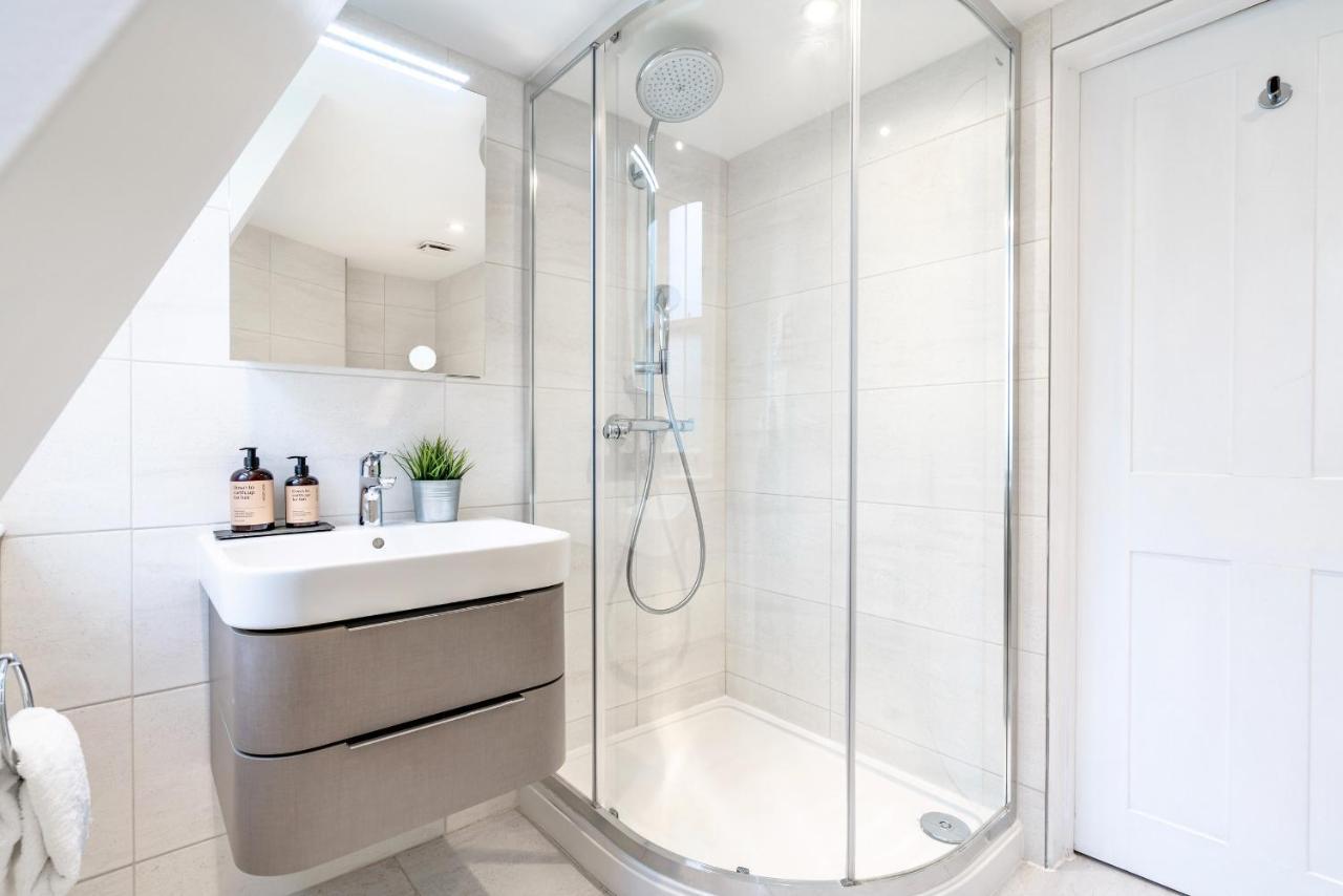 Be London - The Soho Residences Екстериор снимка